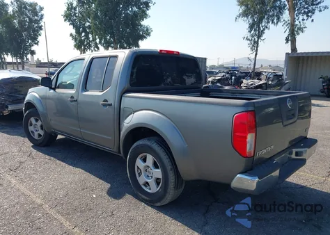 2006 Nissan Frontier Crew Cab Le/Se/Off Road z USA, uszkodzony, nr VIN 1N6AD07U46C465256